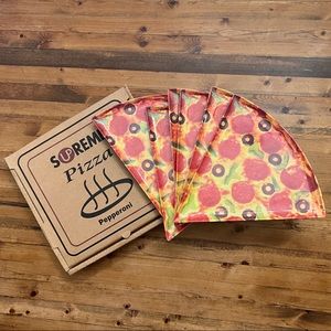 Melamine pizza plates - set of 6 in box CUTE!!